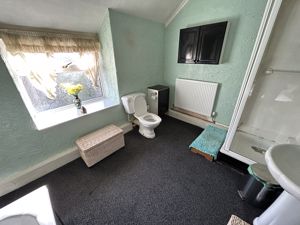 Photo 19- click for photo gallery